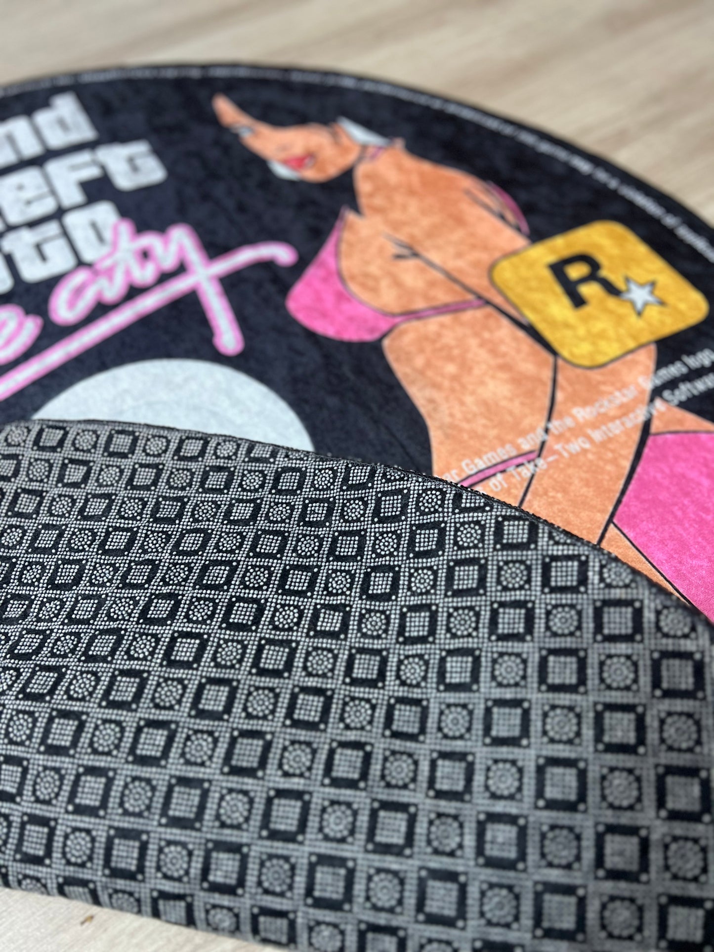 GTA Vice City Halı