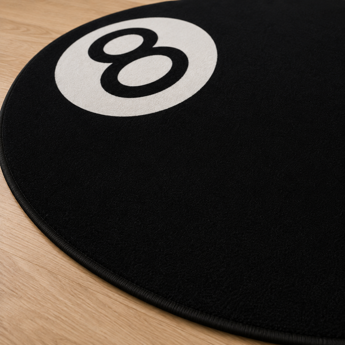 8 Ball Bilardo Topu Tasarımlı Yuvarlak Halı yakın detay ve baskı görünümü - RugWest