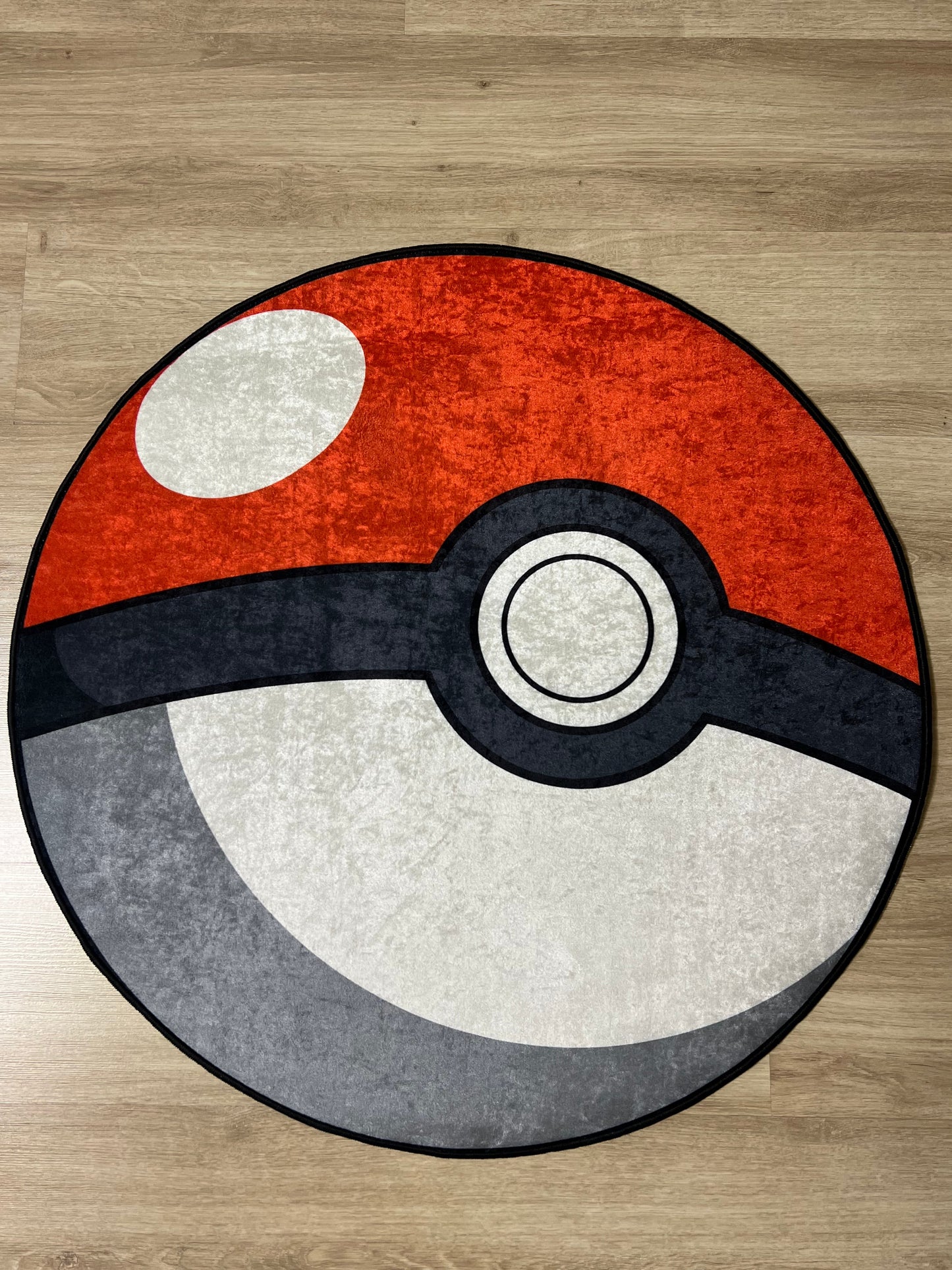 Pokeball halı