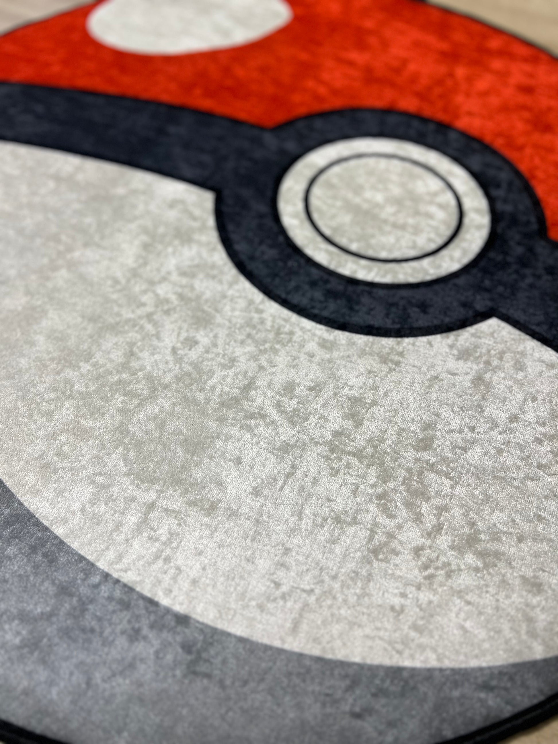Pokemon topu halı