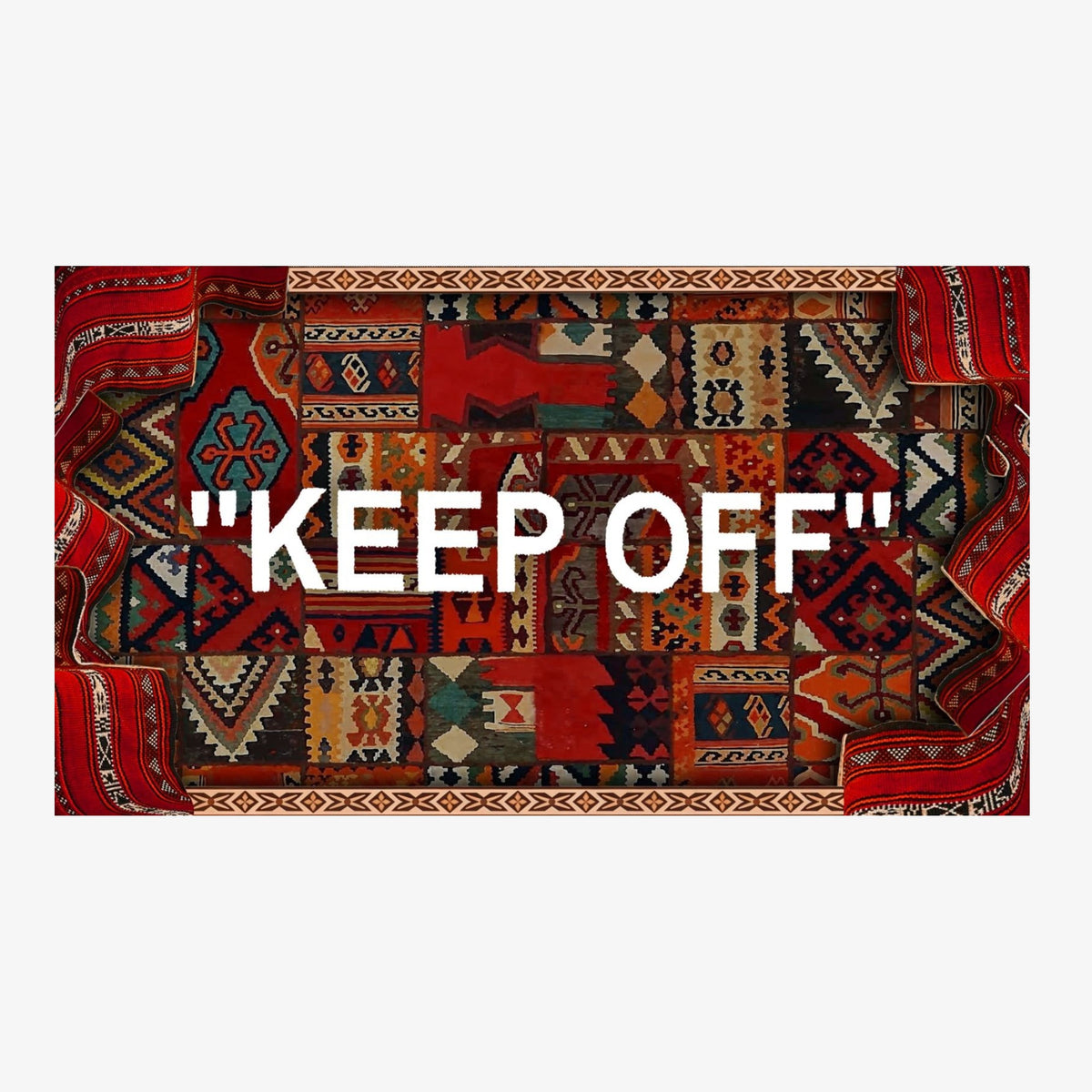 Keep Off Etnik Patchwork Tasarım Halı ürün görünümü - RugWest