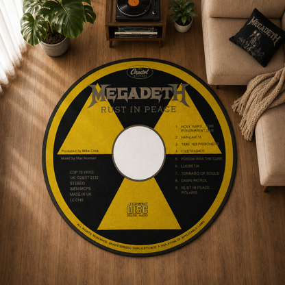 Megadeth Rust in Peace CD Tasarımlı Yuvarlak Halı dekorasyon ve oda mockup görünümü - RugWest